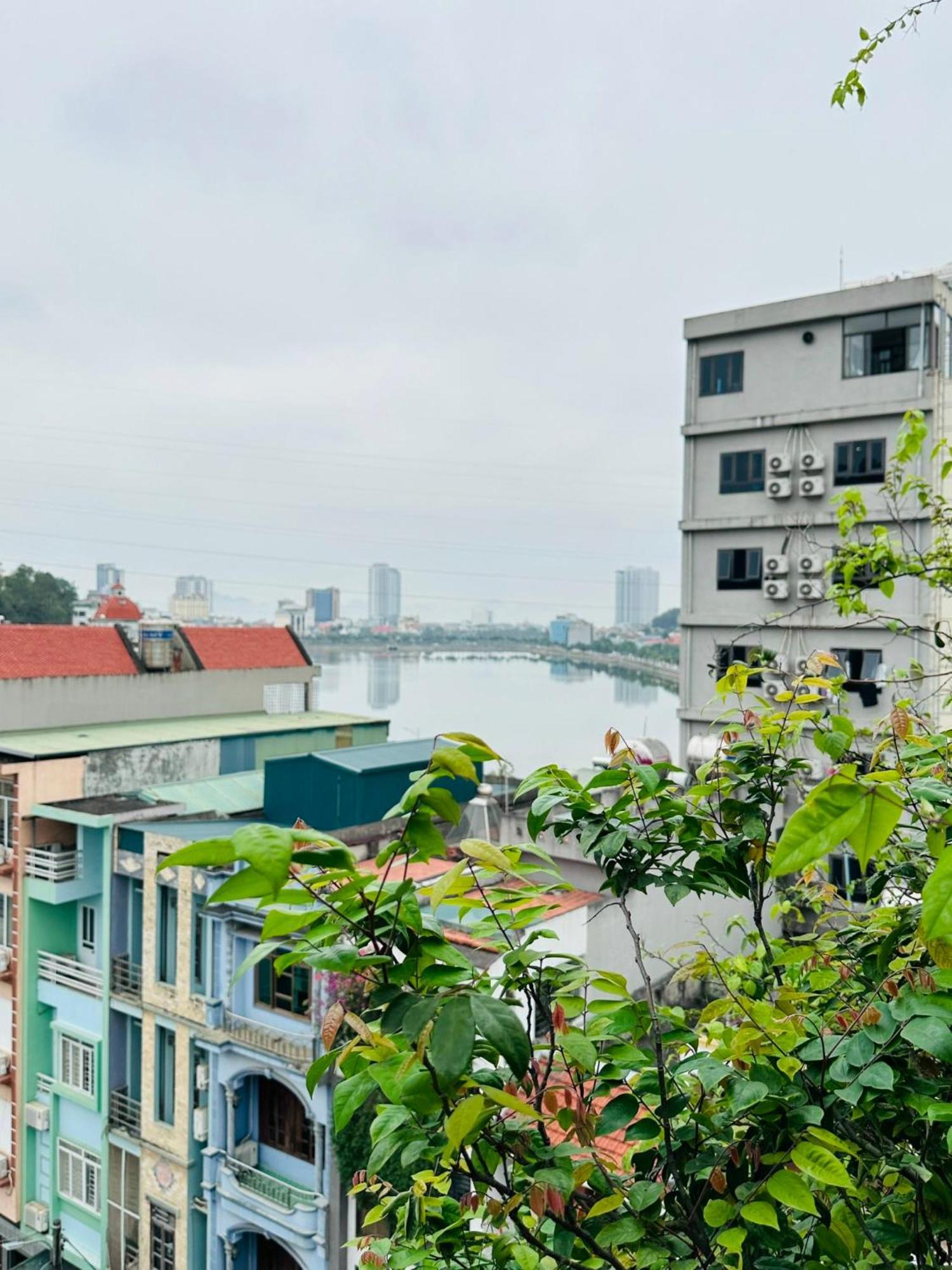 Nha Nghi Anh Dung Bed & Breakfast Ha Long Exterior photo